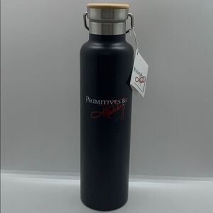 NWT Primitives By Kathy 25oz Insulated Bottle